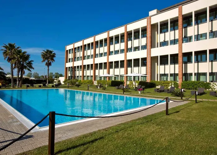 Mercure Leonardo Da Vinci Rome AirportAlbergo