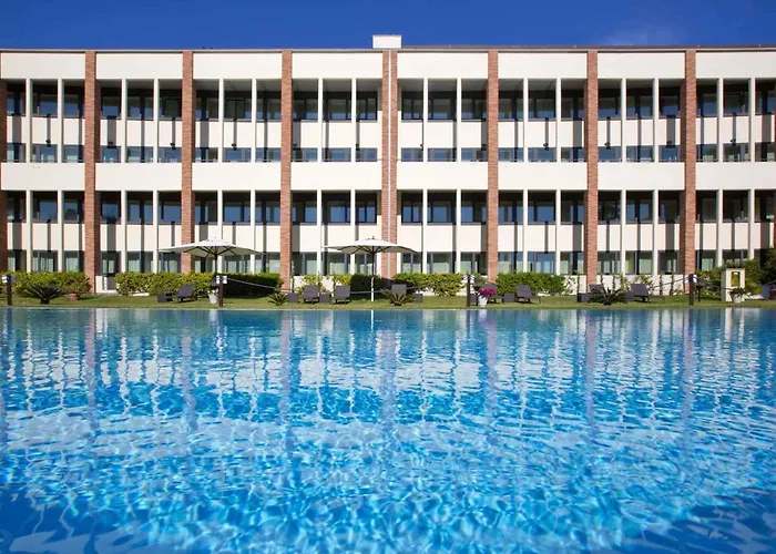 Mercure Leonardo Da Vinci Rome AirportAlbergo